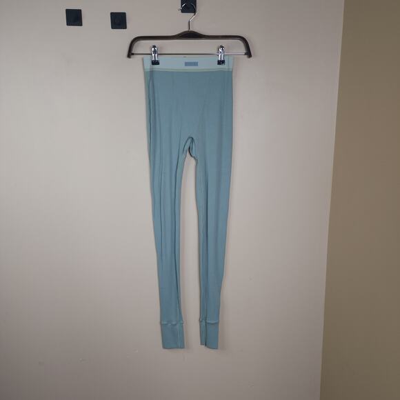 SKIMS Pants - SKIMS Cotton Rib Legging in Mineral Size XXS